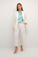 Load image into Gallery viewer, CULTURE CUCLARA LONG BLAZER WHITE
