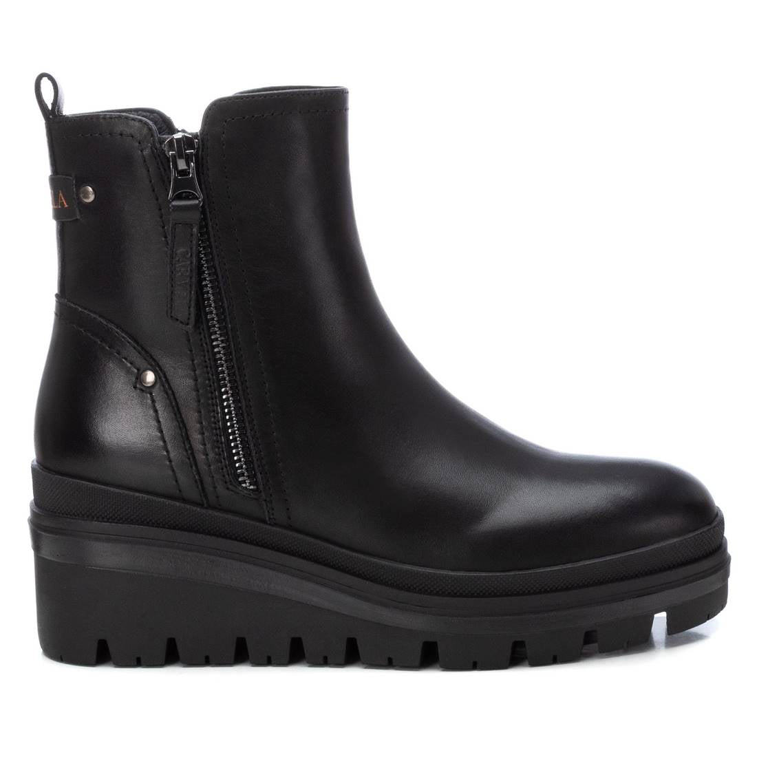 Carmela 16200901 Black Wedge Boot