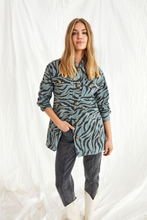 Load image into Gallery viewer, BYoung - Blue Animal Print Jacket
