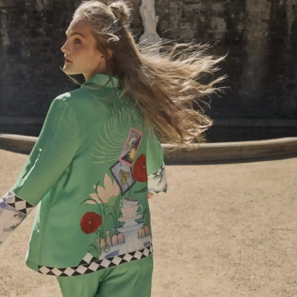 lady reading a newspaper with stylish and fashion clothes