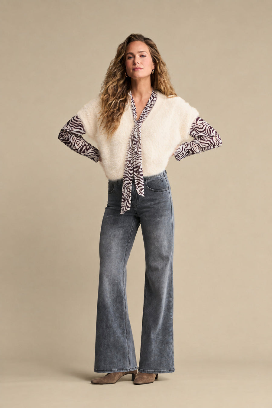 Red Button SRB5116 sleeveless fuzzy cream
