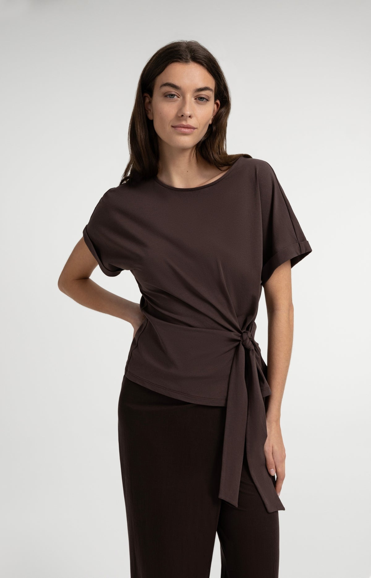 Yaya 01-709093 Top with round neck knot tie brown