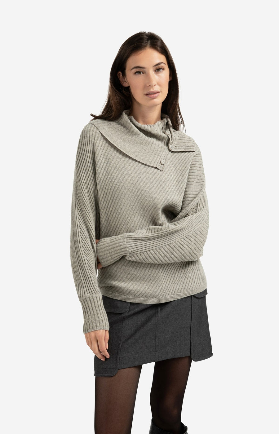 Yaya 01-000506 batwing sweater with collar