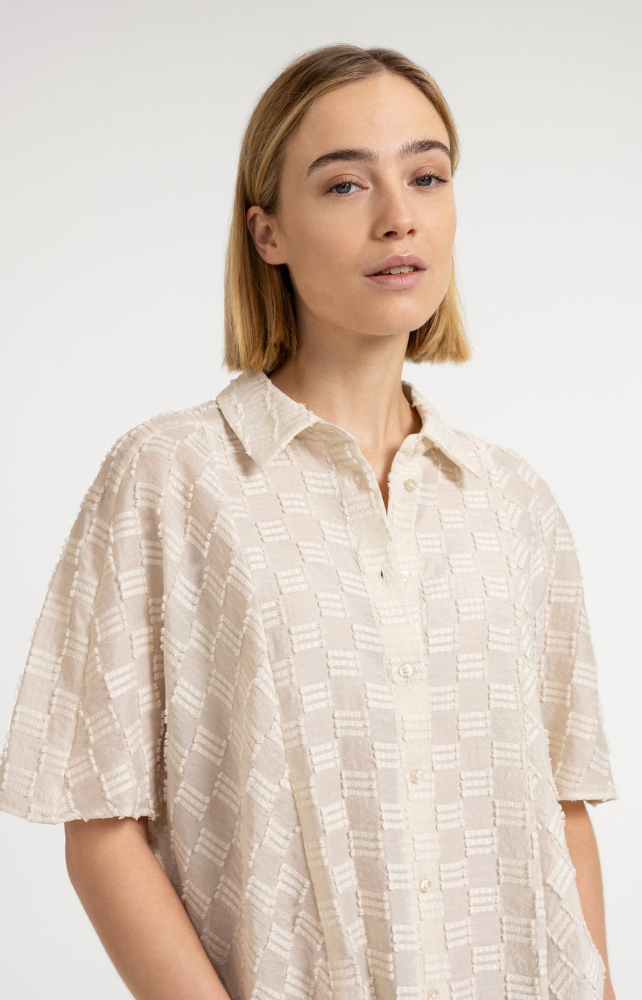 Yaya 01-201230 Jacquard blouse beige