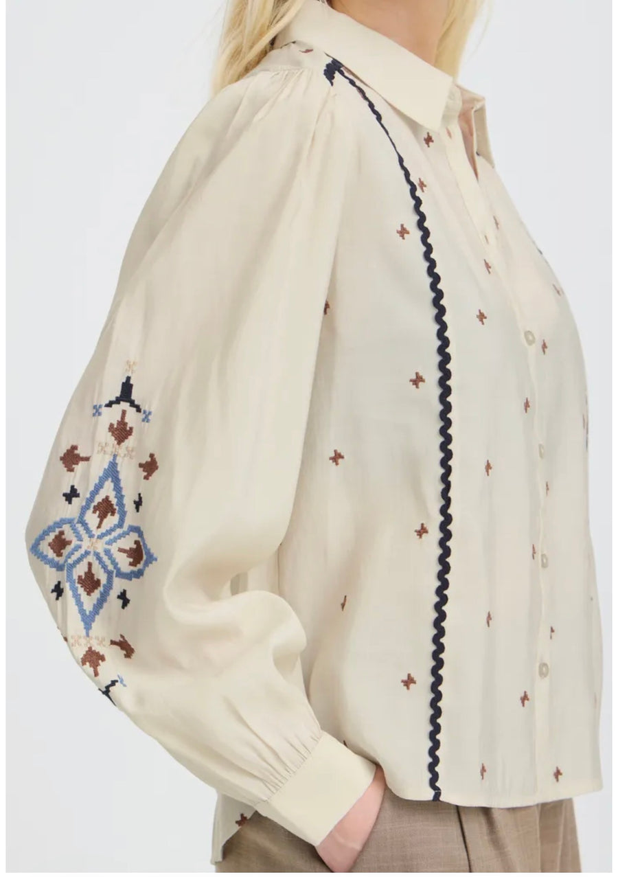 BYOUNG BYirisa shirt
