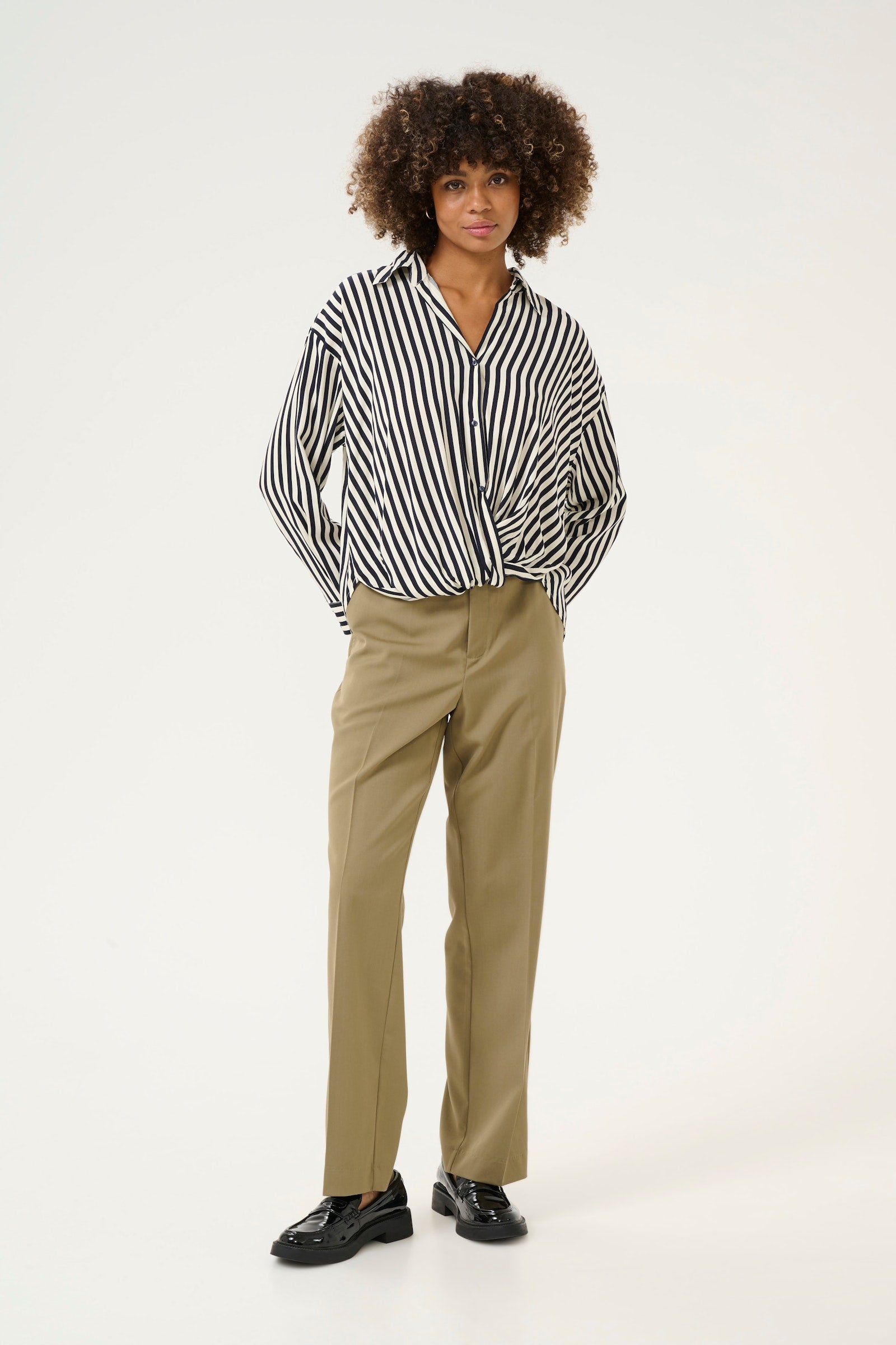 Culture Cudenia knot shirt