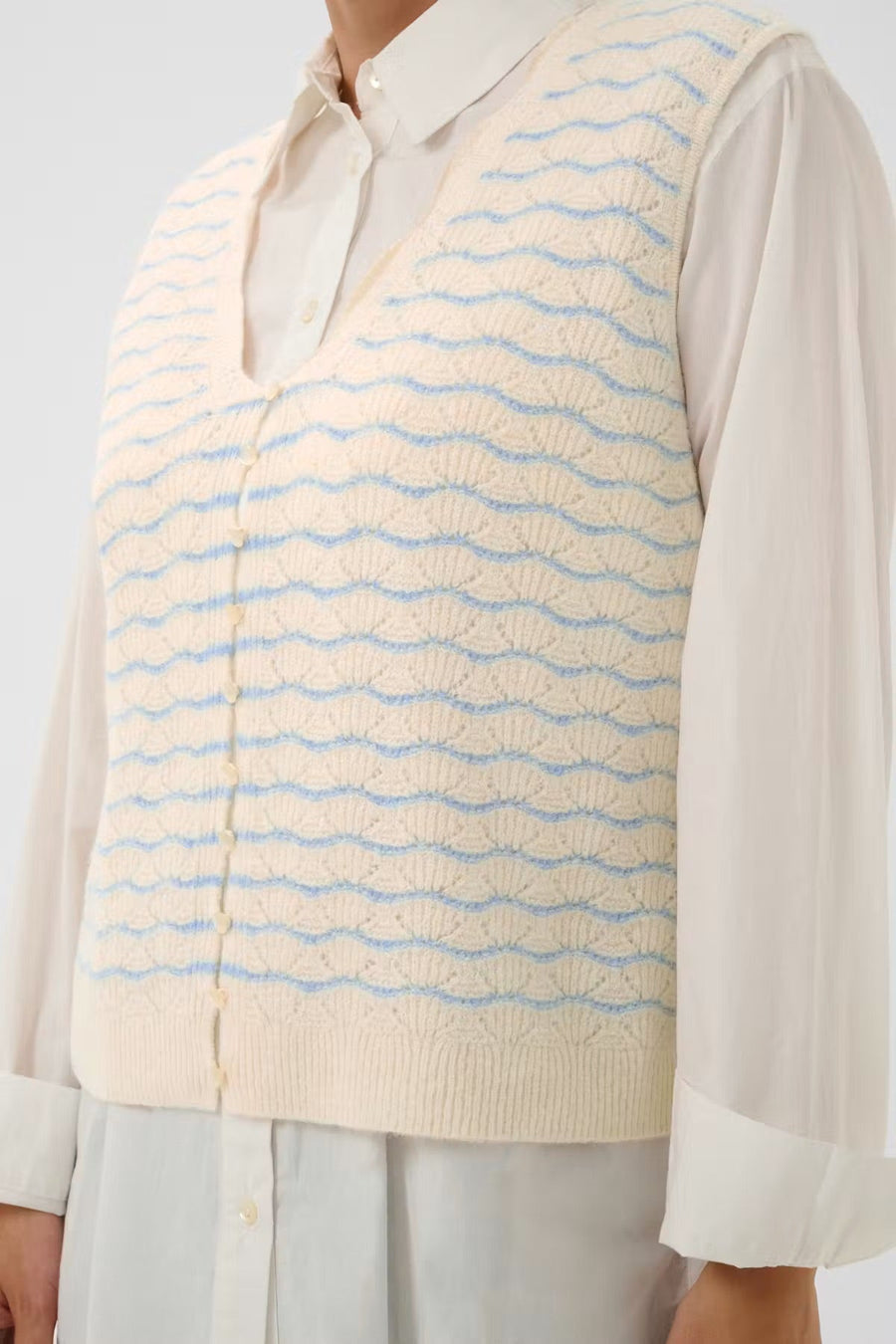 Culture CUemera Julietta Waistcoat cream