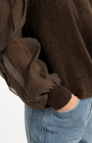 Yaya 01-000638 knitted sweater with woven sleeves