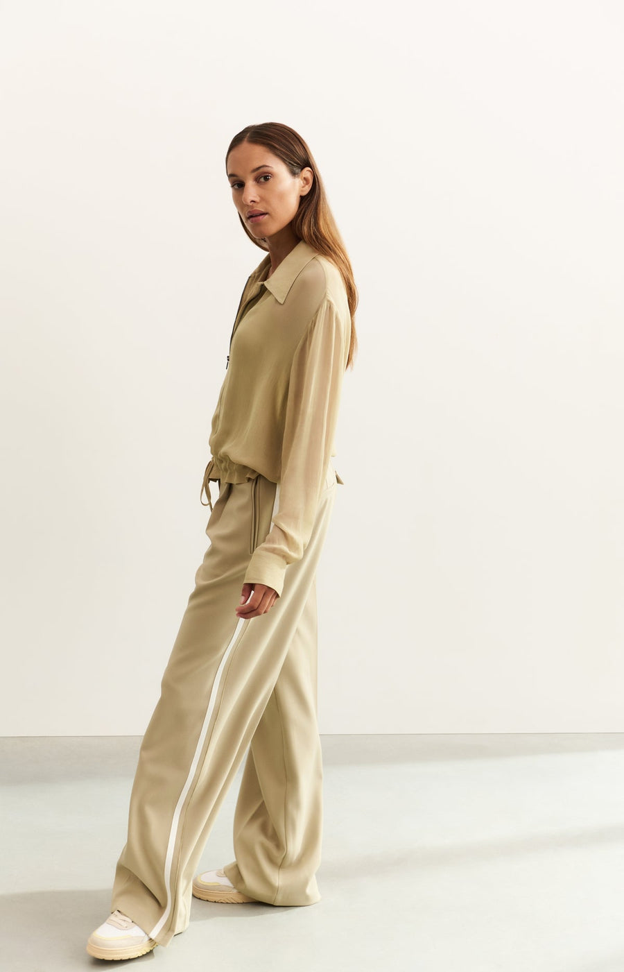 Yaya 01-3011-50 Woven trousers with stripe green