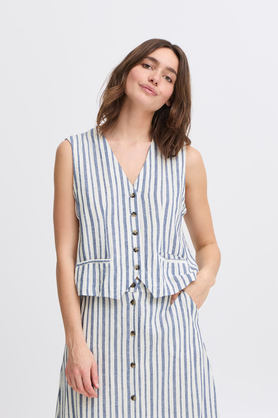 BYOUNG Byfalakka waistcoat
