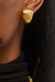 Talis Chains Vintage Stud earrings gold