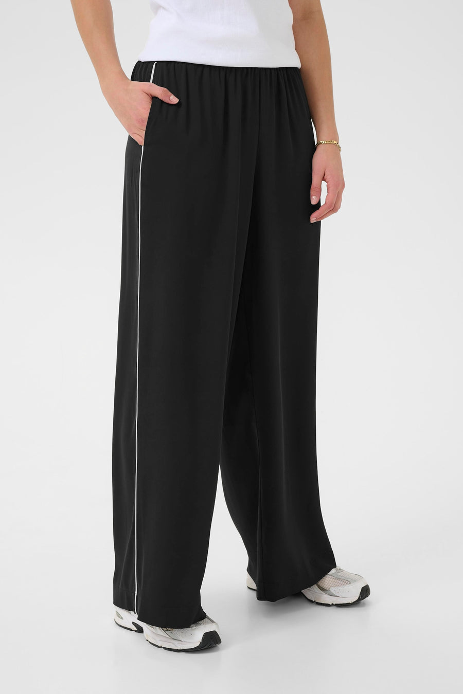 Kaffe KAtessa pants black