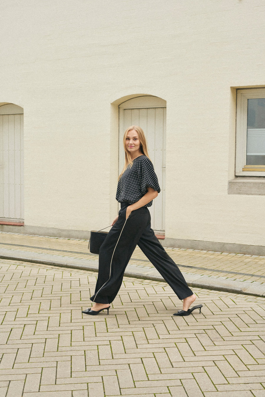 Kaffe KAtessa pants black