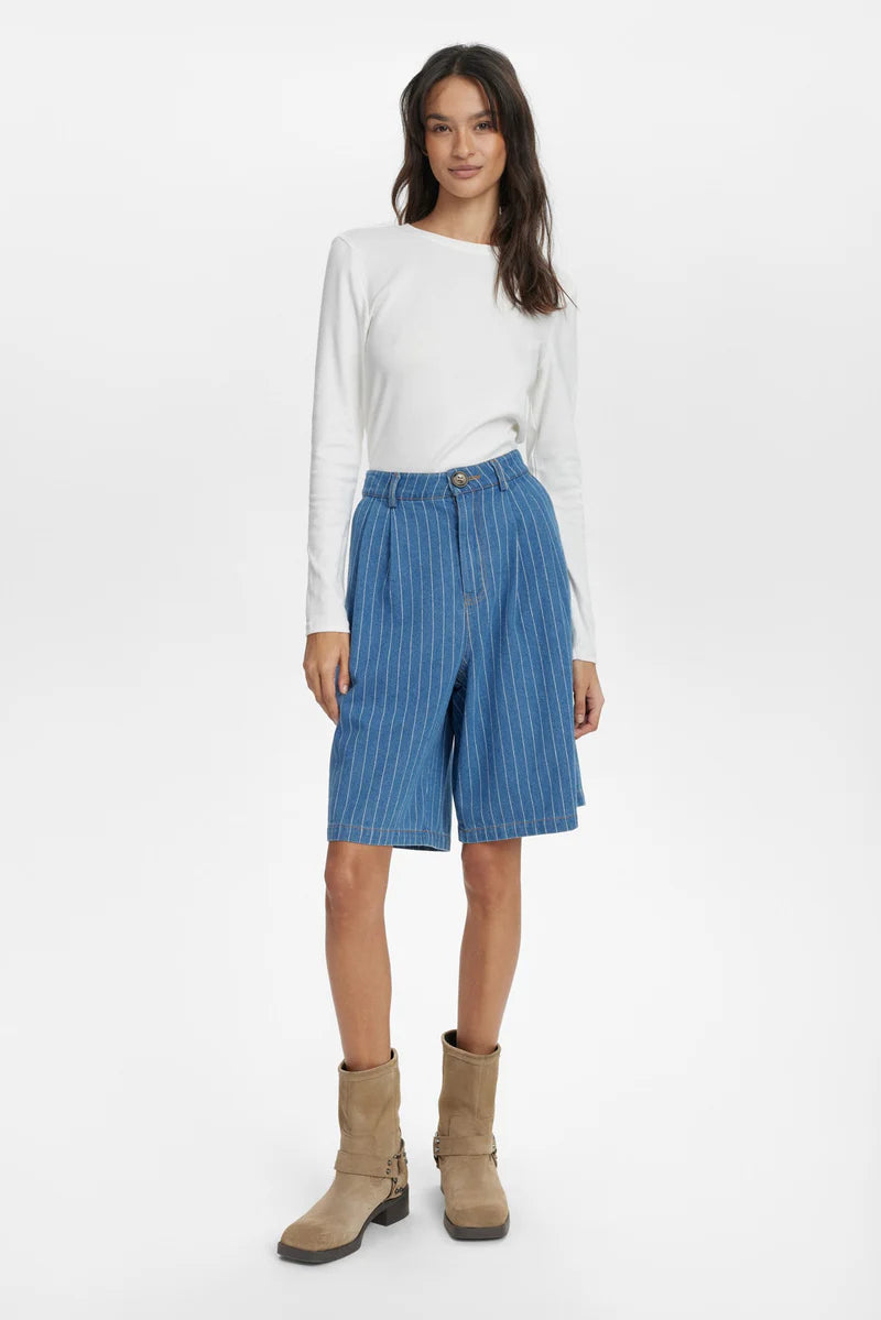 Numph Nulucie Shorts dark denim