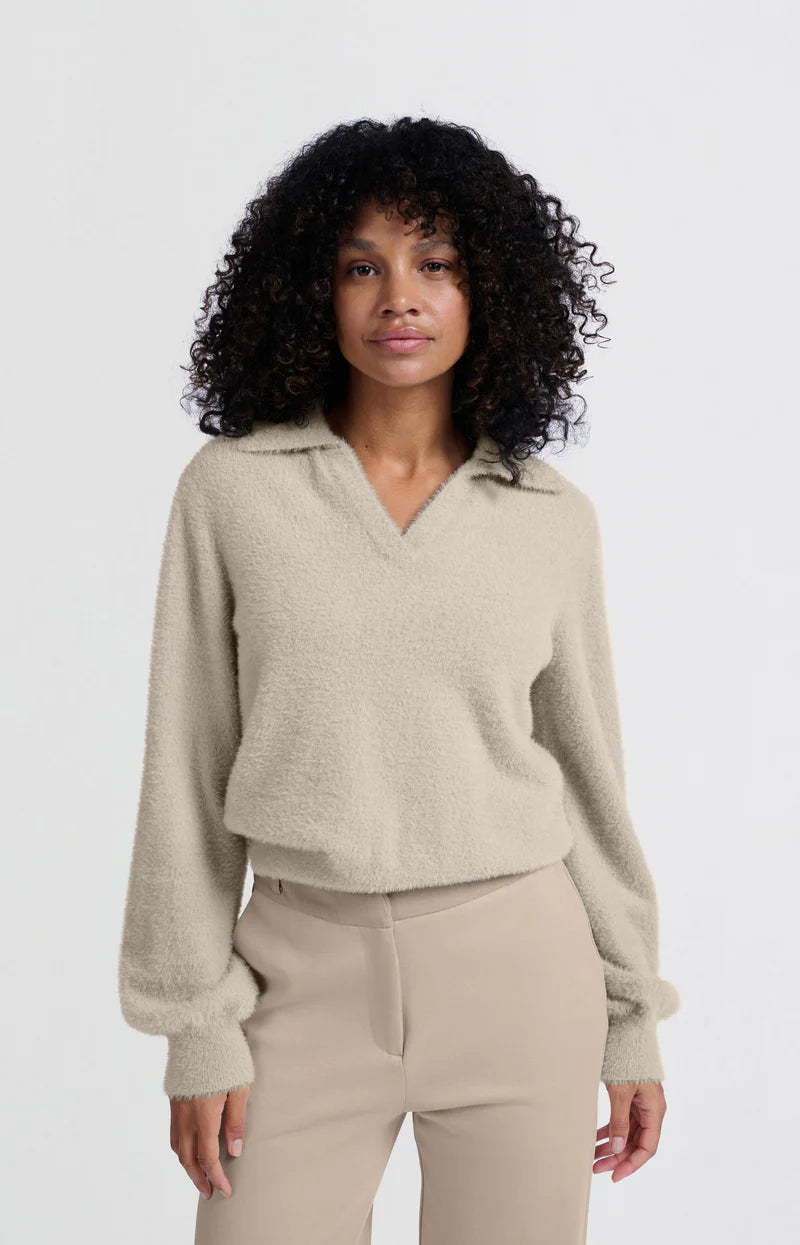 YAYA 01-000429-501 fluffy polo sweater