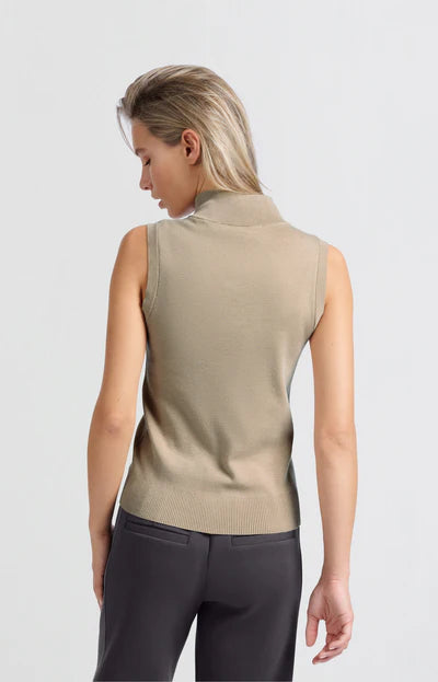 Yaya 01-000451-503 Sleeveless sweater with block stripe