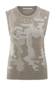 Yaya 01-000481-507 Sleeveless jacquard knit top