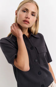 Yaya 01-010101-503 Short sleeve cardigan with chest pockets