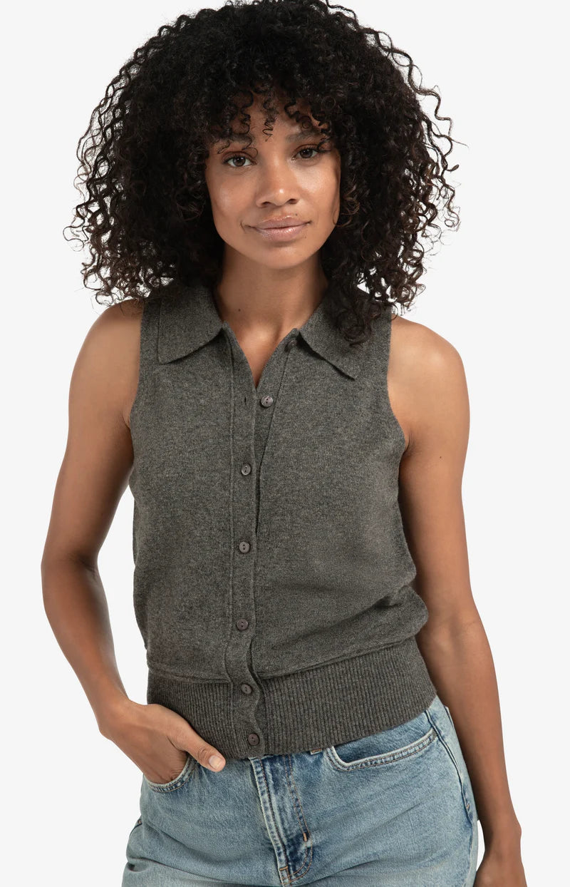 Yaya 01-010133-510 sleeveless cardi with collar grey