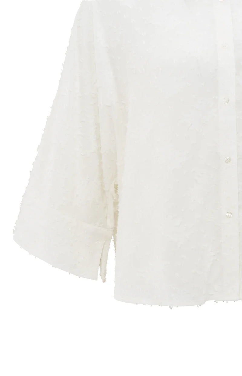 Yaya 01-201165-507 cropped airy blouse with woven detail