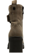 Load image into Gallery viewer, Caprice - Taupe suede heel boots
