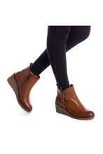 Load image into Gallery viewer, Carmela - CAMEL LEATHER BOOTS
