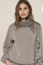 Load image into Gallery viewer, Nu Denmark - KAREZ BLOUSE
